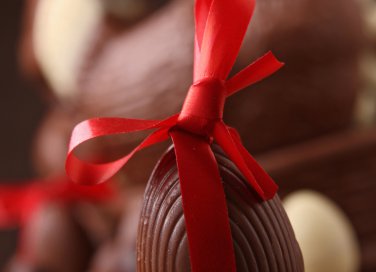 come preparare uovo di cioccolato in casa pasqua 