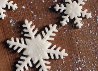 fiocchi neve pasta zucchero, come fare fiocchi di neve in pasta di zucchero