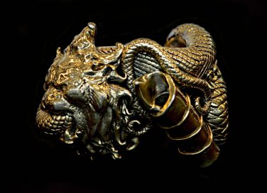 Gianfranco Ferré, bracciale leone collezione AI 91-92