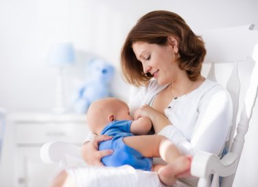 seno sodo allattamento, come mantenere il seno sodo dopo l’allattamento