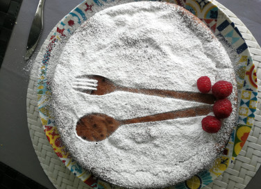 come decorare una torta con lo zucchero a velo, come decorare torta