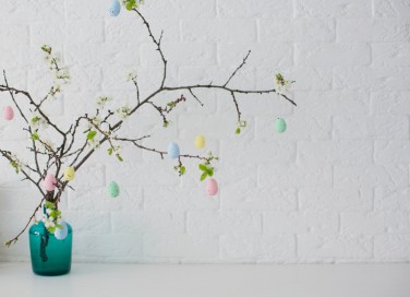cosa appendere all'albero di pasqua, albero di pasqua
