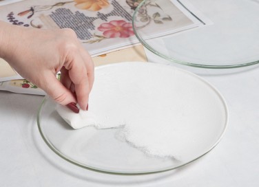 piatti vetro decorati fai da te, piatti vetro decoupage