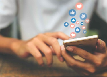 Like sui social
