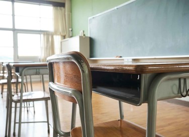 Come vestire i bambini a scuola quando è freddo