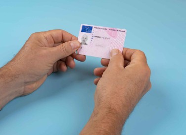 Come si prende la patente in Italia