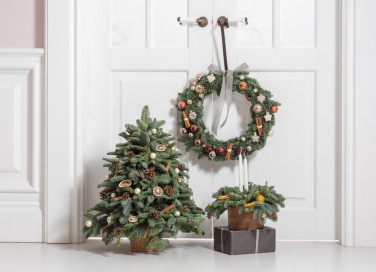 addobbi natalizi porta ingresso fai da te, addobbi natale porta ingresso fai da te