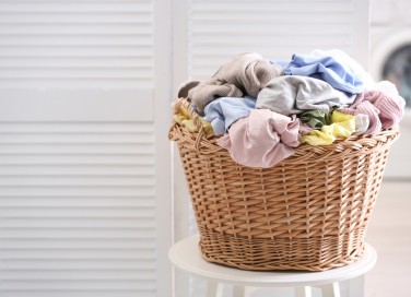 macchie bianche vestiti dopo lavatrice, macchie bianche vestiti