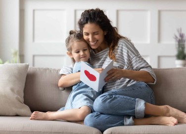  Frasi divertenti per gli auguri per la Festa della mamma