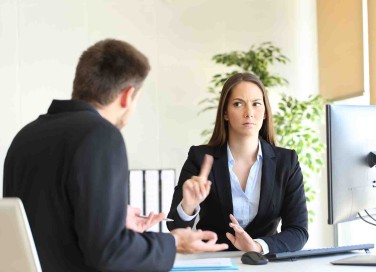 Come riconoscere un collega tossico