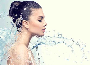 acqua termale per il viso