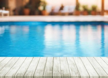 acqua nella piscina