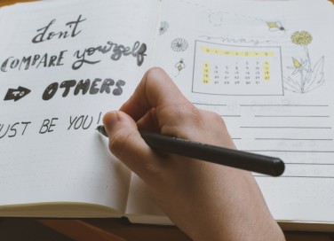 agenda fai da te con bullet journal, agenda fai da te