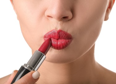 Labbra più grandi con il trucco