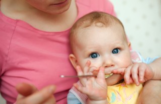 svezzamento pappa mamma bebè