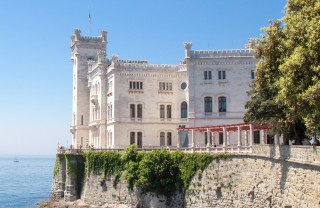 castello-miramare-trieste-rocca castello-miramare-trieste-rocca