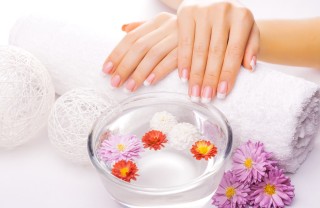 french manicure mani curate