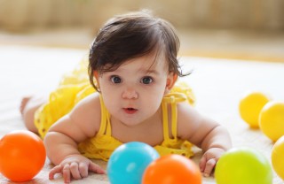 Fin dai primi mesi di vita controlla l'ambiente intorno al tuo piccolo!