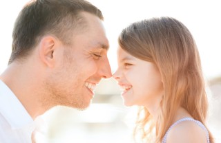 papà genitori crescita gioco figli bambino bambina mamma papà genitori crescita gioco figli bambino bambina mamma