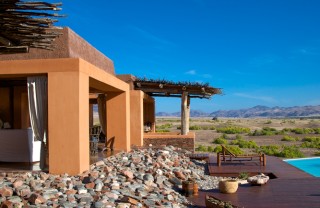 Namibia Puros resort ecosotenibile Namibia Puros resort ecosotenibile