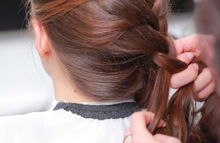 capelli treccia trecce acconciatura naturale chic capelli treccia trecce acconciatura naturale chic