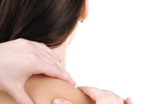 L'arma migliore per mantenere giovane il collo è l'arma migliore è la prevenzione quotidiana