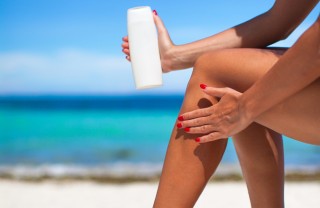 abbronzatura radiazioni sole effetti protezione solare