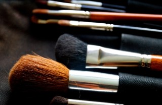 trucco pennello setole dimensioni