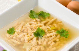 passatelli cucina ricetta brodo parmigiano 