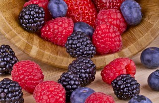 frutti bosco more lamponi mirtillo ribes fragoline