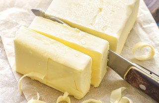 burro aroma cucina ricetta funghi basilico