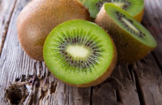 kiwi-frutta-cibo kiwi-frutta-cibo