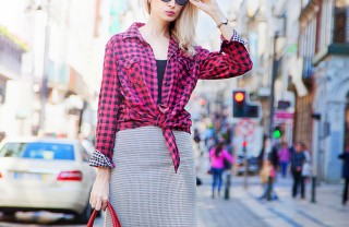 Rosso colore moda accessori borse inverno