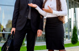 collega di lavoro collega di lavoro