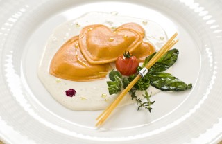cuore ravioli primo san valentino pesce palombo acciuga ripieno delicato