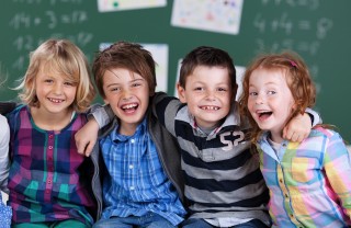 Dixan per la scuola beneficenza associazione amici dei bambini