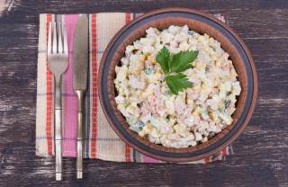 insalata russa pollo patate carote maionese olive