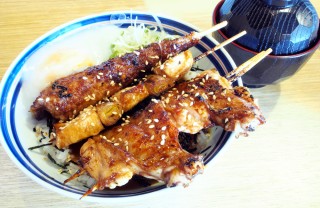 anatra pollo giappone soia zucchero spiedini sesamo yakitori