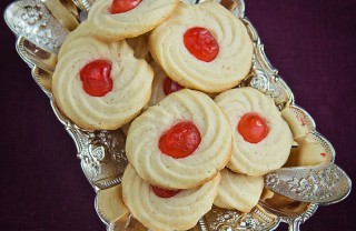 pasta frolla biscotti pasticcini ciliegie canditi 