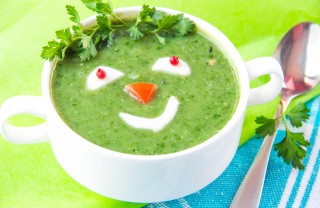 Piatto di verdure per bambini Piatto di verdure per bambini