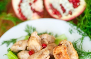 petto faraona vino rosso melograno 