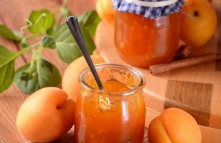 marmellata di albicocche bimby