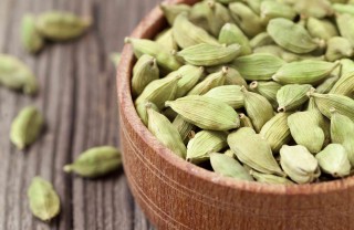 cardamomo proprietà e benefici cardamomo proprietà e benefici