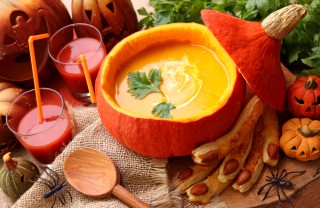 zuppa vellutata zucca halloween