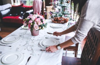 La tavola di Natale. Quando i piatti da lavare sono tanti