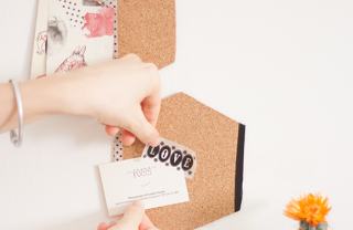 Come realizzare una bacheca in sughero fai da te