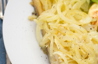 Merluzzo con cipolle