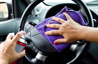 Migliori prodotti per pulire interni auto