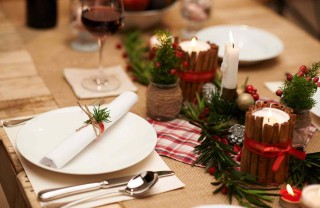 come apparecchiare la tavola di capodanno