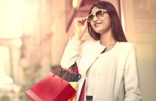 san valentino cosa regalare a una lei esigente, regali san valentino lei esigente, regali san valentino persona esigente